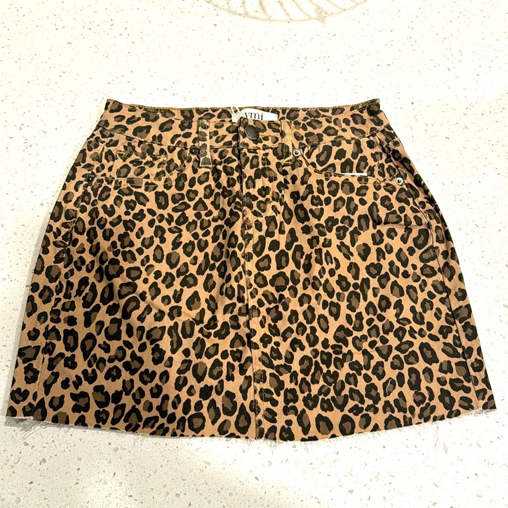 Tan leopard print mini skirt